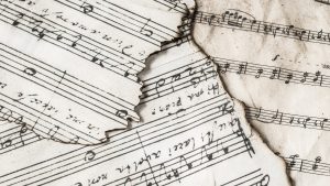 THE RESEARCH BEHIND HOW CLASSICAL MUSIC CAN HELP RELAX DOGS